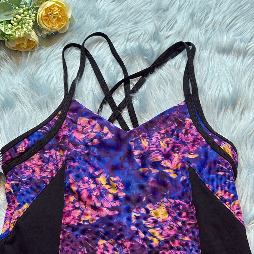 NWT Lorna Jane Bold Blooms Excel Tank Top sz XS - Picture 2 of 11